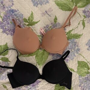 Juicy Couture Women's Black and Tan Nipple Bras Set 34C